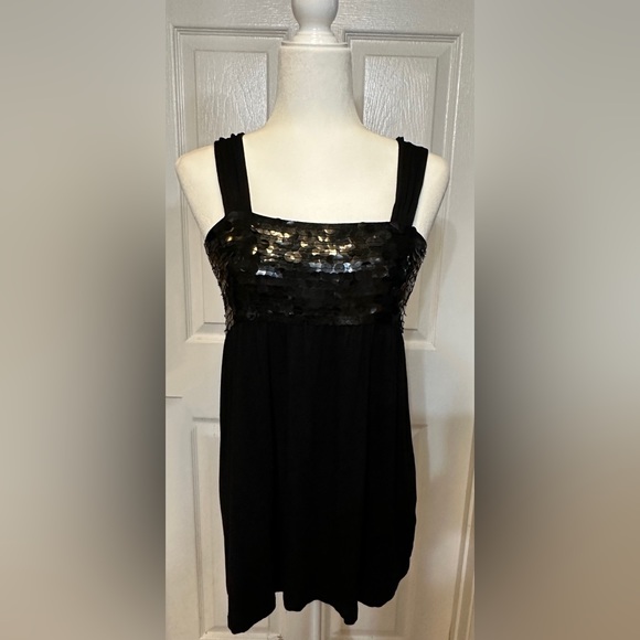 Kensie Tops - Kensie Top black sequin studded size medium